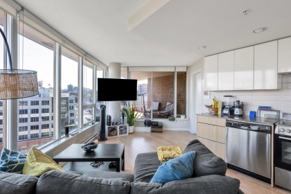 Photo 3 at 1209 - 445 W 2nd Avenue, False Creek, Vancouver West