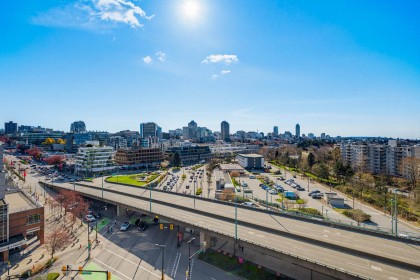 Photo 21 at 1209 - 445 W 2nd Avenue, False Creek, Vancouver West