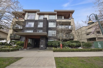 Photo 2 at 316 - 3205 Mountain Highway, Lynn Valley, North Vancouver