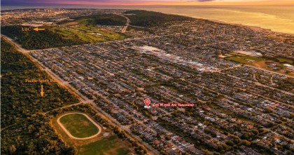 Photo 3 at 4255 W 15th Avenue, Point Grey, Vancouver West