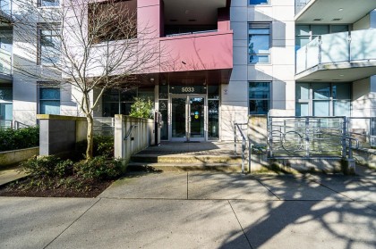 Photo 2 at 217 - 5033 Cambie Street, Cambie, Vancouver West
