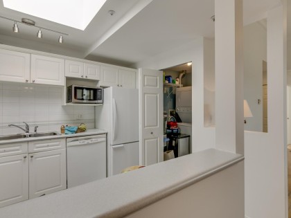 Photo 12 at 414 - 128 W 8th Street, Central Lonsdale, North Vancouver