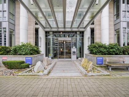 Photo 2 at 306 - 1633 Ontario Street, False Creek, Vancouver West