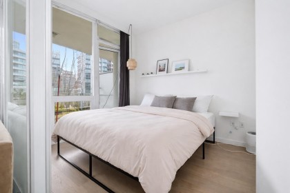 Photo 12 at 306 - 1633 Ontario Street, False Creek, Vancouver West