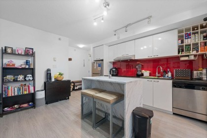 Photo 7 at 2205 - 111 W Georgia Street, Downtown VW, Vancouver West