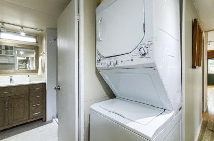 Photo 16 at 460 Sundance Crescent, Park Royal, West Vancouver