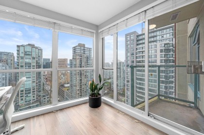 Photo 17 at 2803 - 939 Homer Street, Yaletown, Vancouver West