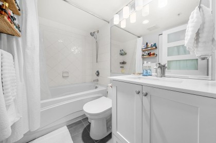 Photo 24 at 2803 - 939 Homer Street, Yaletown, Vancouver West