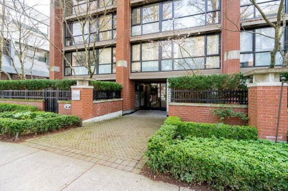 Photo 23 at 502 - 2036 W 10th Avenue, Kitsilano, Vancouver West