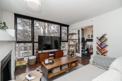 Photo 12 at 502 - 2036 W 10th Avenue, Kitsilano, Vancouver West