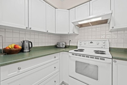 Photo 9 at 308 - 1476 W 10th Avenue, Fairview VW, Vancouver West