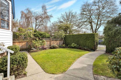 Photo 3 at 3281 W 30th Avenue, MacKenzie Heights, Vancouver West