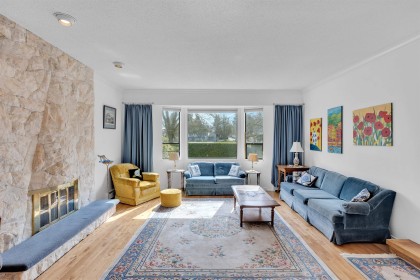 Photo 9 at 3281 W 30th Avenue, MacKenzie Heights, Vancouver West