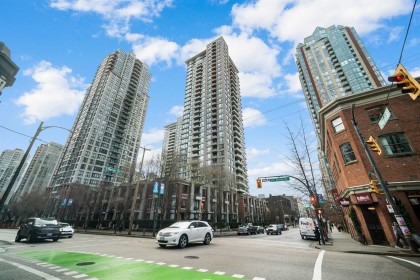 Photo 1 at 3104 - 928 Homer Street, Yaletown, Vancouver West