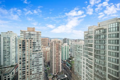 Photo 5 at 3104 - 928 Homer Street, Yaletown, Vancouver West