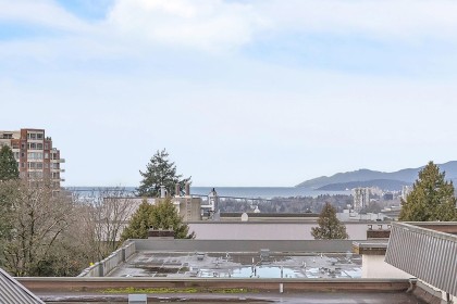 Photo 30 at 302 - 152 E 12th Street, Central Lonsdale, North Vancouver