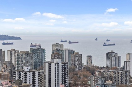 Photo 33 at 3302 - 1111 Alberni Street, West End VW, Vancouver West