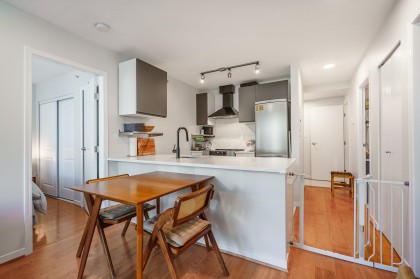 Photo 5 at 1706 - 1367 Alberni Street, West End VW, Vancouver West