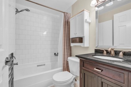 Photo 15 at 11 - 877 W 7th Avenue, Fairview VW, Vancouver West