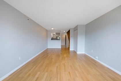Photo 9 at 8 - 1355 W 4th Avenue, False Creek, Vancouver West