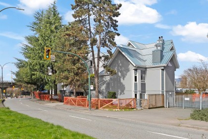 Photo 19 at 8 - 1355 W 4th Avenue, False Creek, Vancouver West