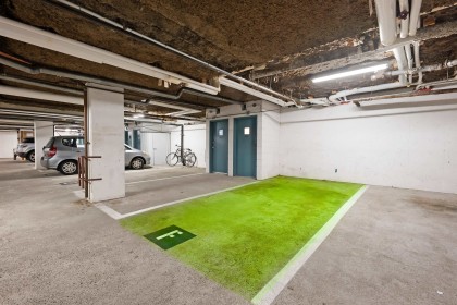 Photo 21 at 8 - 1355 W 4th Avenue, False Creek, Vancouver West