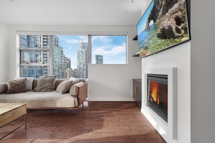 Photo 12 at 2404 - 1225 Richards Street, Downtown VW, Vancouver West