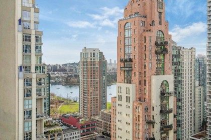 Photo 28 at 2404 - 1225 Richards Street, Downtown VW, Vancouver West