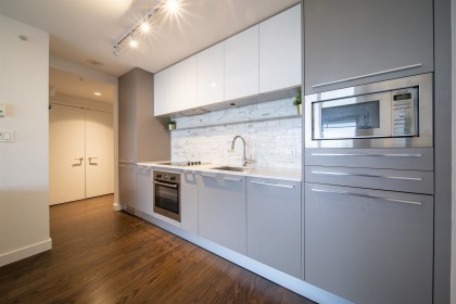 Photo 7 at 2401 - 8131 Nunavut Lane, Marpole, Vancouver West