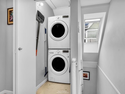 Photo 16 at 4 - 2315 W 10th Avenue, Kitsilano, Vancouver West