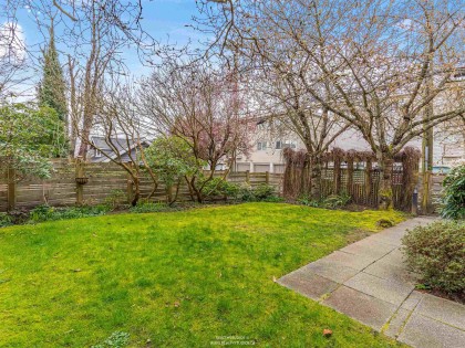 Photo 26 at 4 - 2315 W 10th Avenue, Kitsilano, Vancouver West