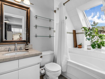 Photo 20 at 4 - 2315 W 10th Avenue, Kitsilano, Vancouver West