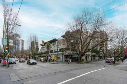 Photo 1 at 308 - 1688 Robson Street, West End VW, Vancouver West