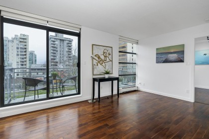 Photo 4 at 308 - 1688 Robson Street, West End VW, Vancouver West