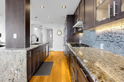 Photo 10 at 2006 - 1483 Homer Street, Yaletown, Vancouver West