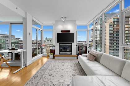 Photo 15 at 2006 - 1483 Homer Street, Yaletown, Vancouver West