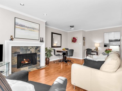 Photo 3 at 109 - 555 W 14th Avenue, Fairview VW, Vancouver West