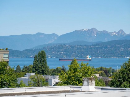 Photo 38 at 1576 W 8 Avenue, Fairview VW, Vancouver West