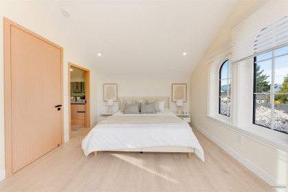 Photo 10 at 1 - 4503 W 15th Avenue, Point Grey, Vancouver West