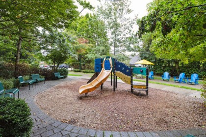 Photo 23 at 206 - 1468 St. Andrews Avenue, Central Lonsdale, North Vancouver