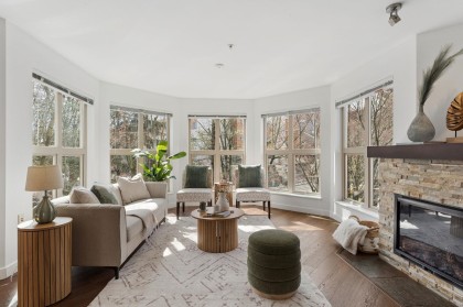 Photo 2 at 206 - 1468 St. Andrews Avenue, Central Lonsdale, North Vancouver