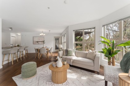 Photo 3 at 206 - 1468 St. Andrews Avenue, Central Lonsdale, North Vancouver