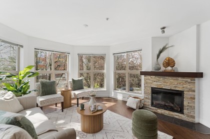 Photo 1 at 206 - 1468 St. Andrews Avenue, Central Lonsdale, North Vancouver