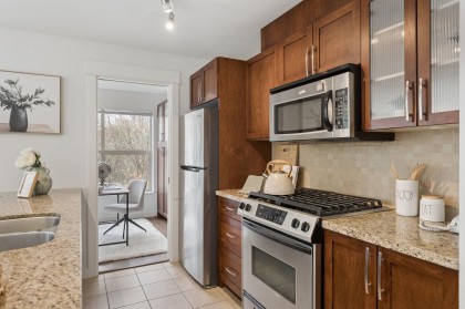 Photo 10 at 206 - 1468 St. Andrews Avenue, Central Lonsdale, North Vancouver