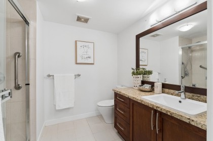 Photo 14 at 206 - 1468 St. Andrews Avenue, Central Lonsdale, North Vancouver