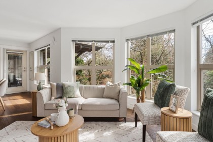 Photo 4 at 206 - 1468 St. Andrews Avenue, Central Lonsdale, North Vancouver