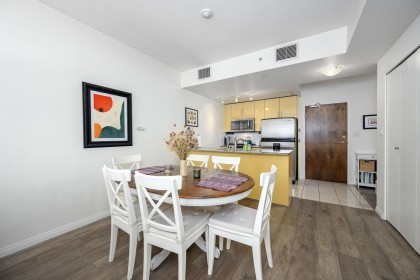 Photo 10 at 405 - 168 E Esplanade, Lower Lonsdale, North Vancouver