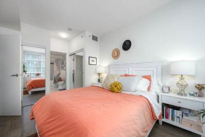 Photo 15 at 405 - 168 E Esplanade, Lower Lonsdale, North Vancouver