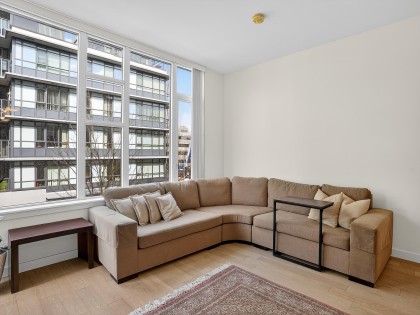 Photo 12 at 301 - 2565 Maple Street, Kitsilano, Vancouver West