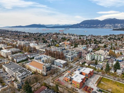 Photo 34 at 301 - 2565 Maple Street, Kitsilano, Vancouver West